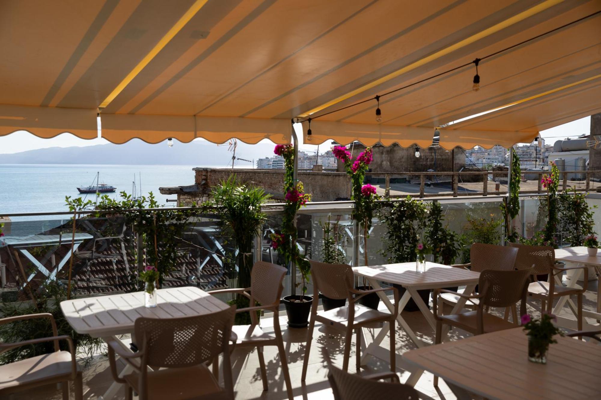 Jonian Boutique Hotel Sarandë Esterno foto