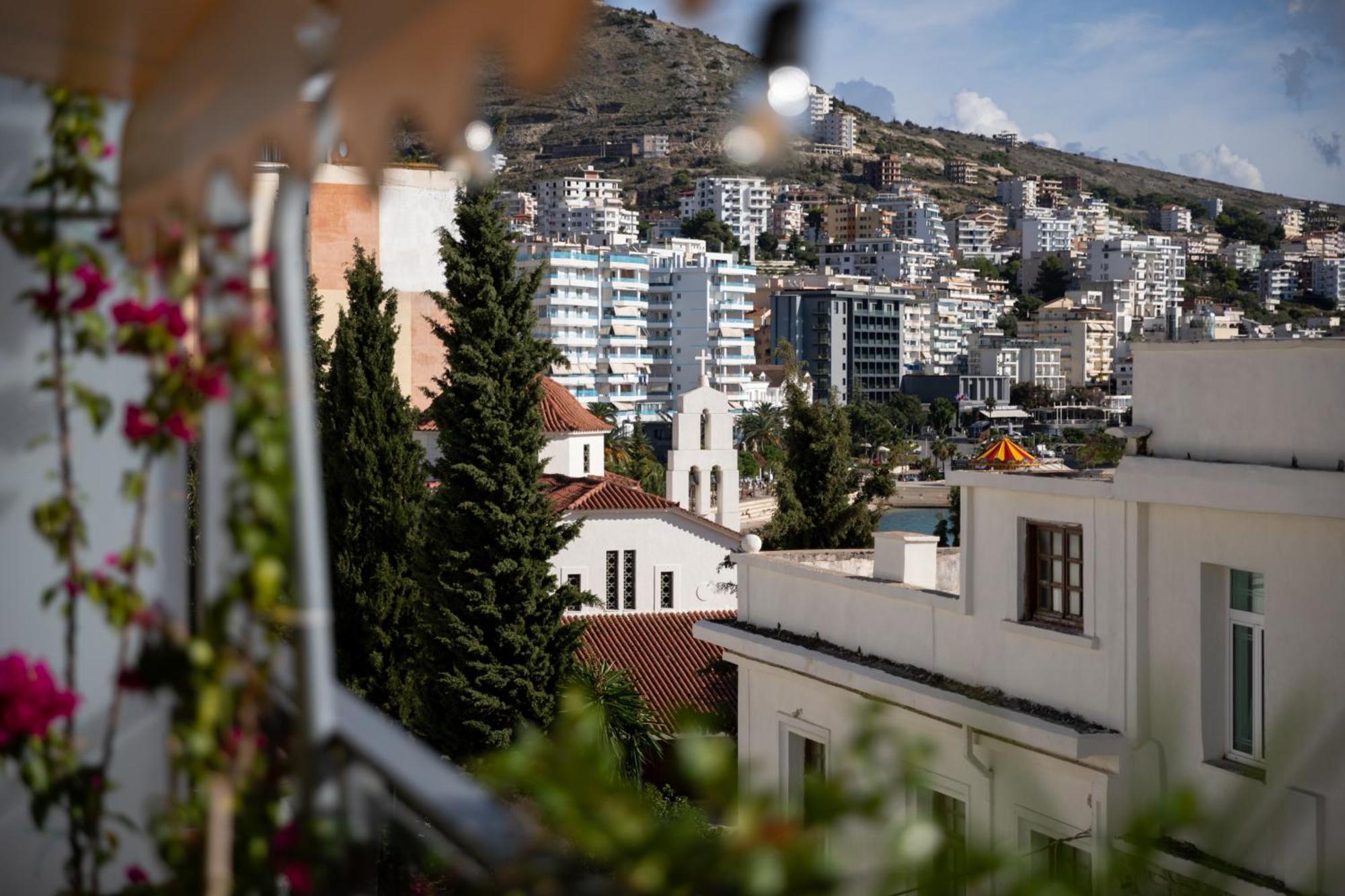 Jonian Boutique Hotel Sarandë Esterno foto